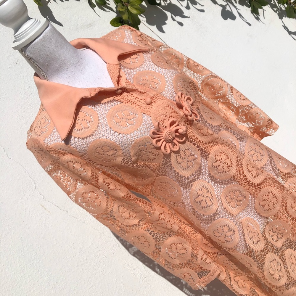 60s Vintage Peach Floral Duster Jacket - Picture 2 of 10